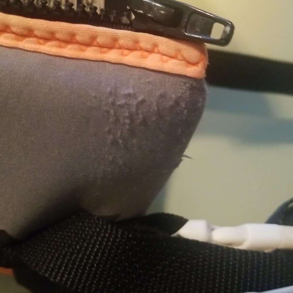 Small Child size life jacket - Picture 6 of 6